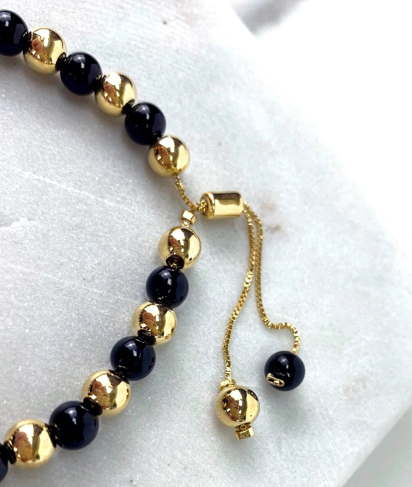 Bracelet Beads Black and Gold Adjustable 18k Gold Filled